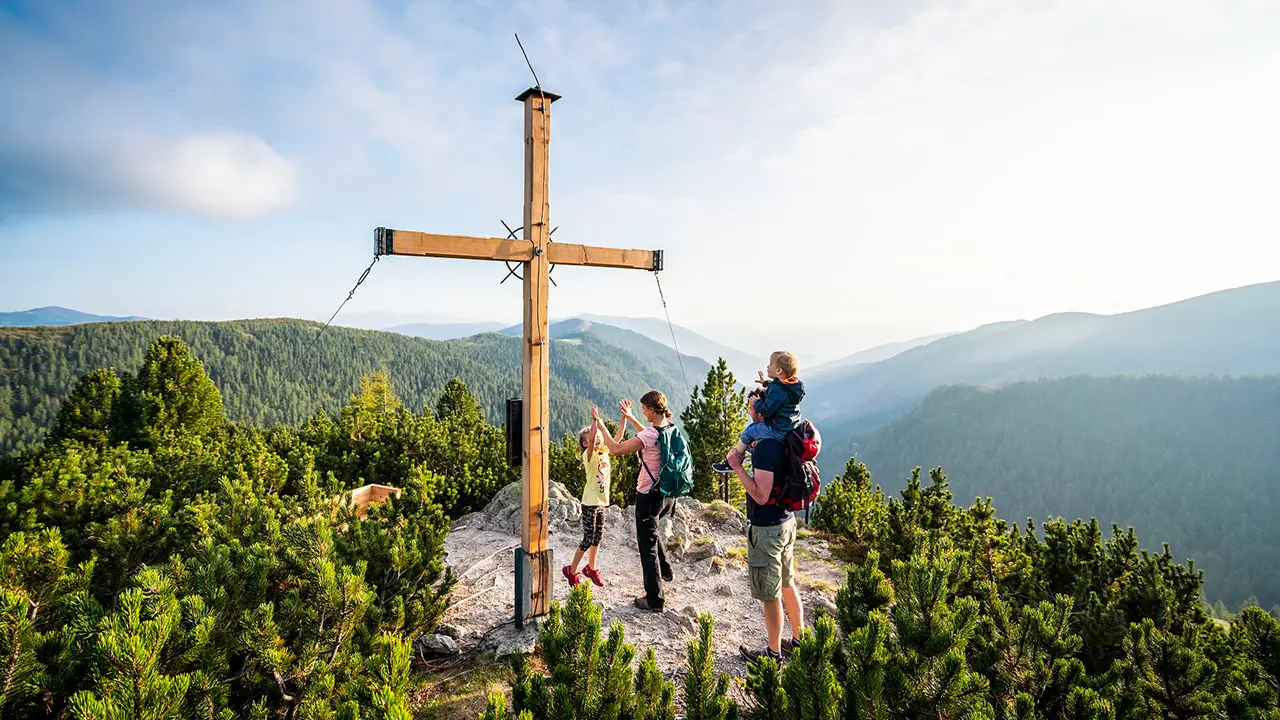 Hotel Bellevue Seeboden - Wandern